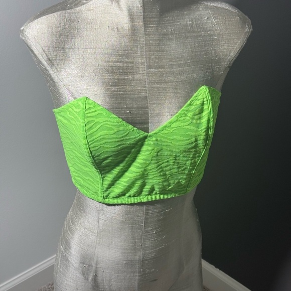 Vibrant Orange and Black Crop Top - Picture 6 of 13